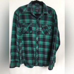Men Green & Black Plaid Button-Up Flannel Shirt